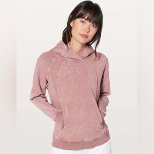 Size 6 Lululemon Scuba Pullover
Washed Quicksand